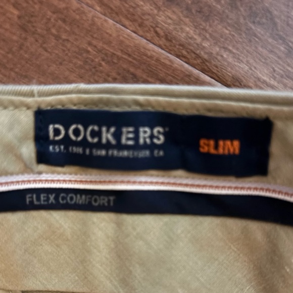 Dockers Slim Flex Comfort Chinos - Khaki - Picture 4 of 5